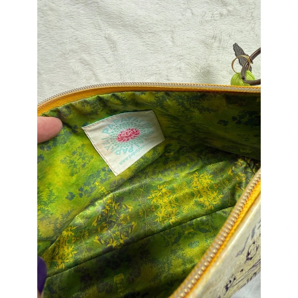 PAPAYA! Art Small Zipper Pouch Dream Vision Transform Tassel Makeup Bag Cream